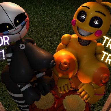 black body, c4d max, five nights at freddy's, freddy fazbear's pizzeria simulator, looking at viewer, security puppet (fnaf), smile, toy chica (fnaf), toy chica (love taste), yellow body